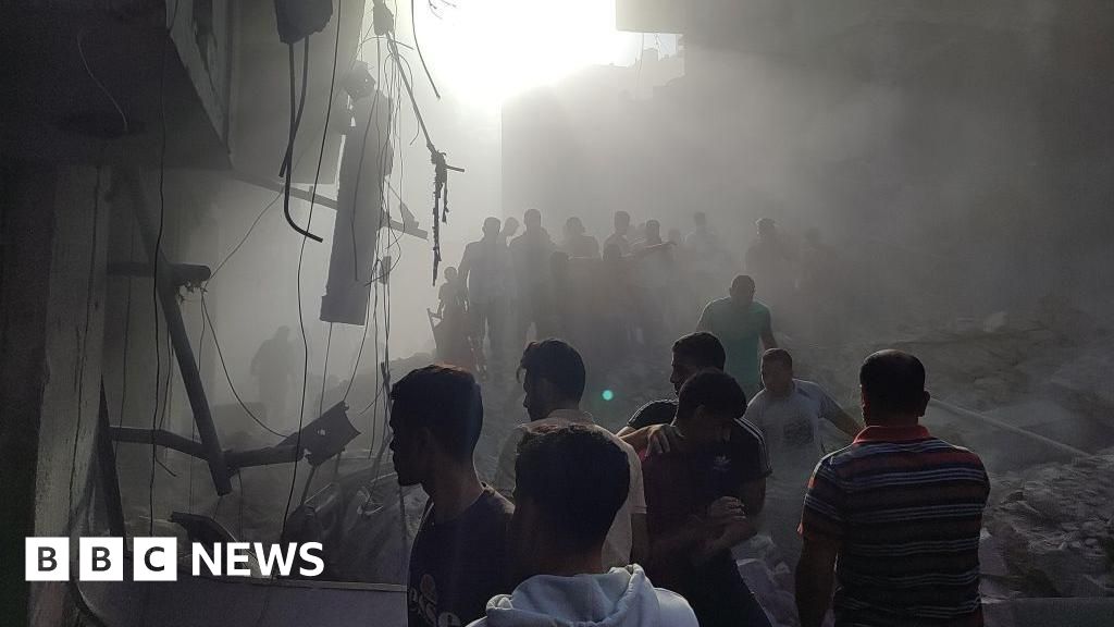 Izraelis jėga evakuoja Gazos Ruožo Kamal Adwan ligoninę ir sulaikė