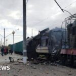 Mažiausiai 30 sužeista per Rusijos streiką geležinkelio stotyje, sako Zelensky